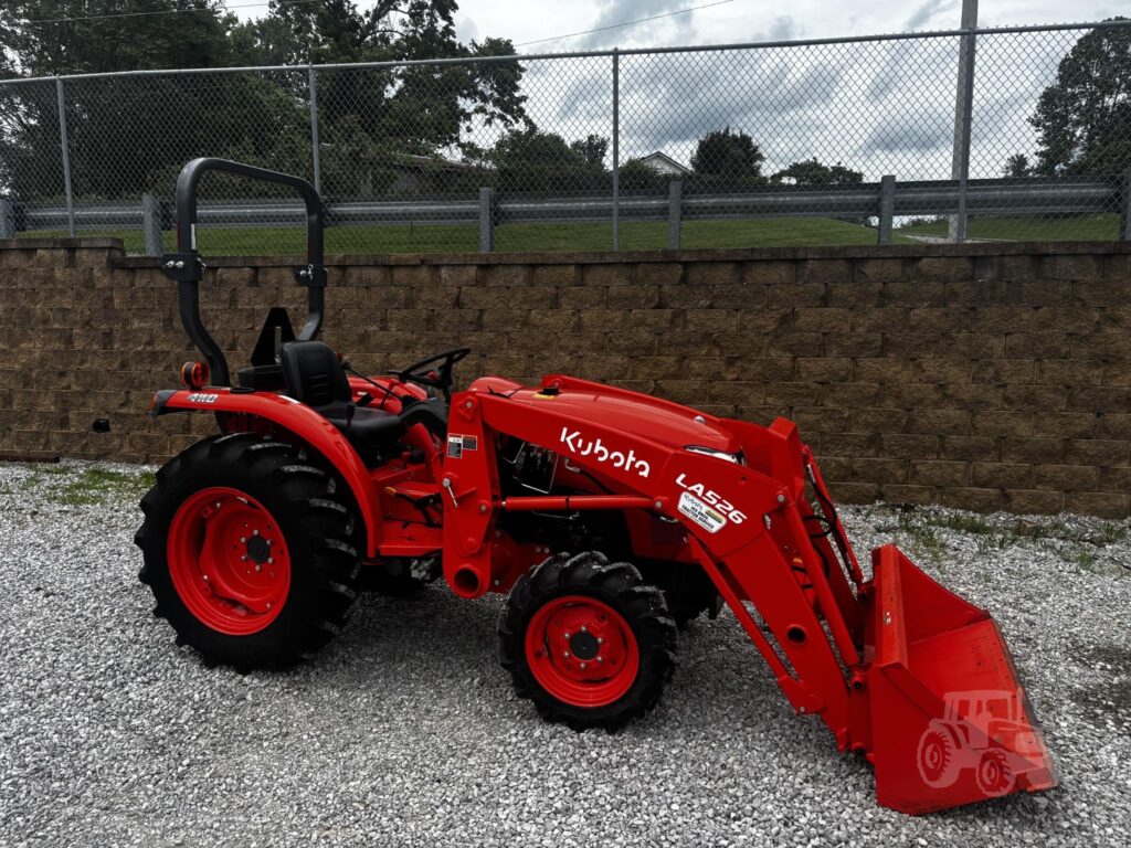 2022 KUBOTA L2501DT
