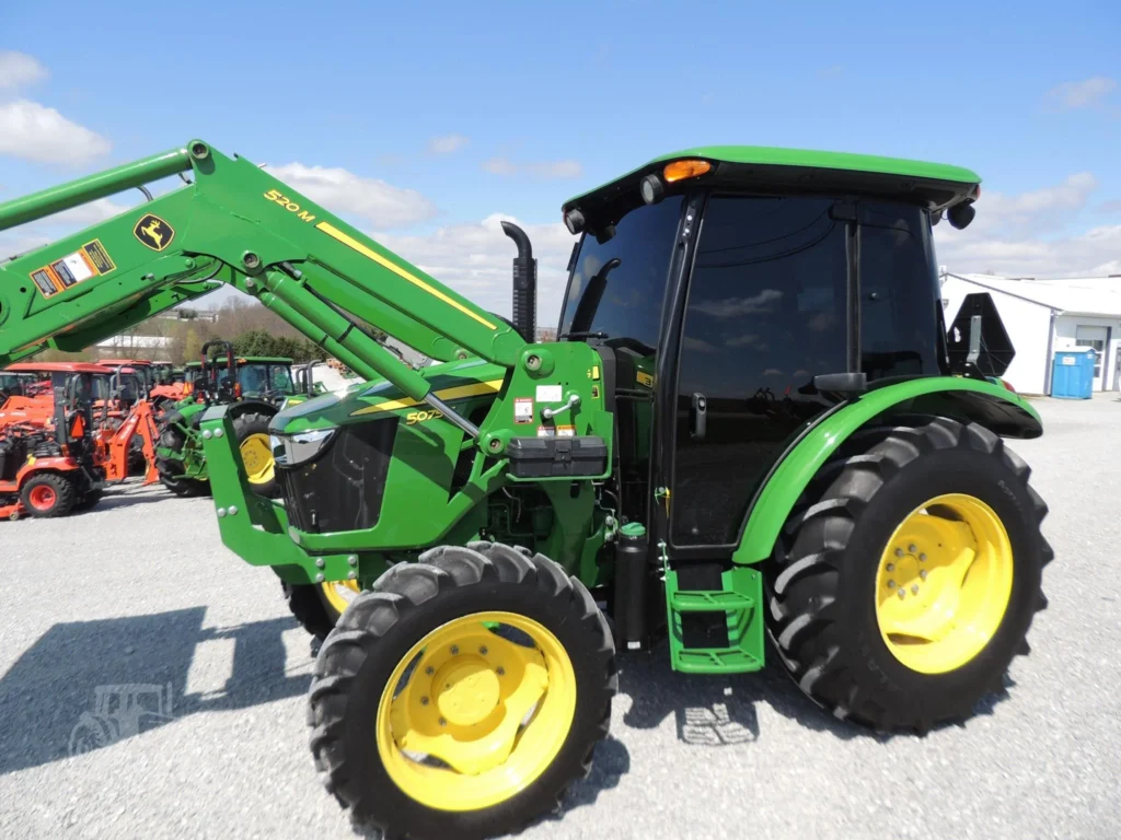 2022 JOHN DEERE 5075E