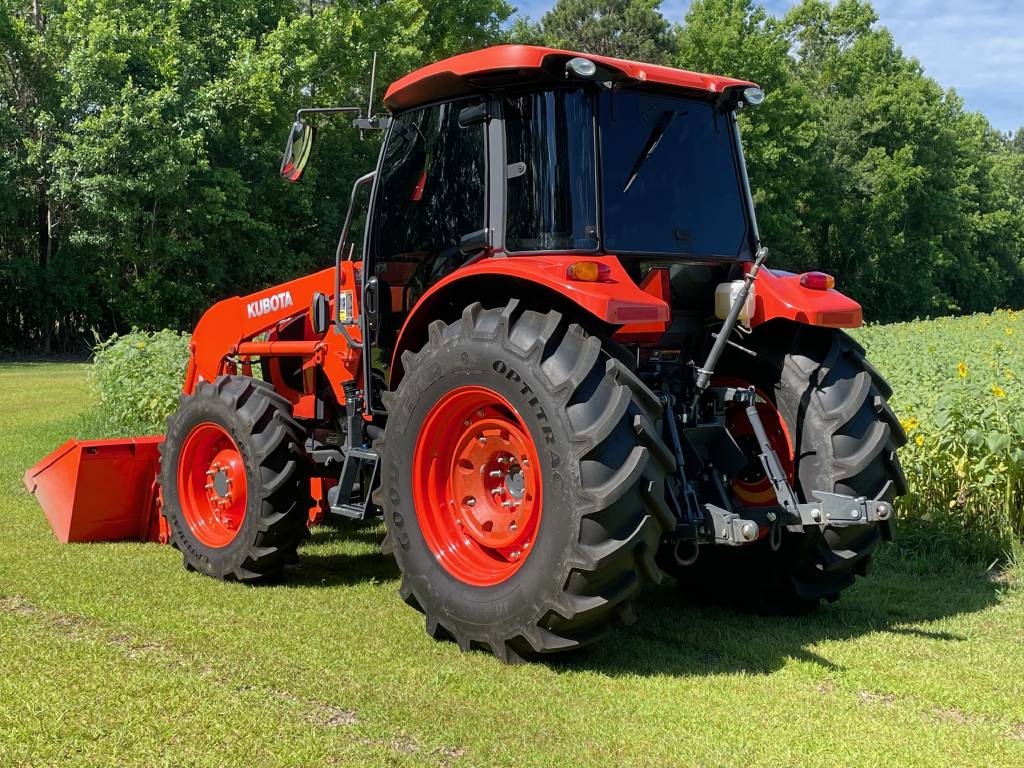 2019 Kubota M5-111